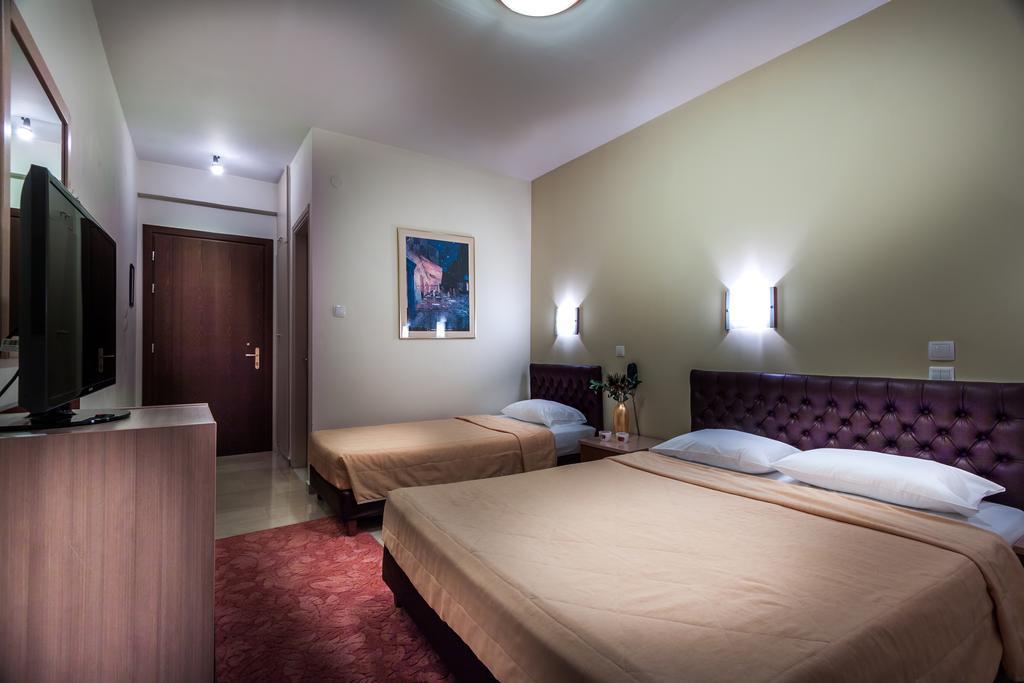 Elassona River Side Rooms חדר תמונה